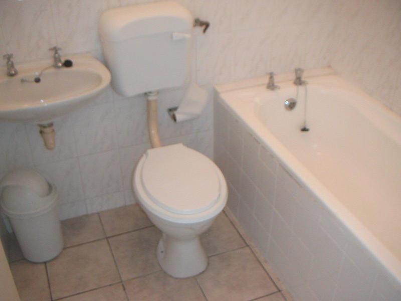 1 Bedroom Property for Sale in Bothasig Western Cape